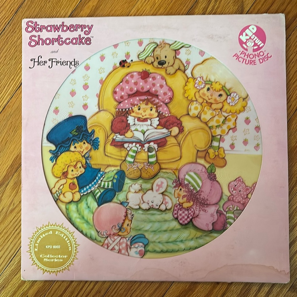 Retro Strawberry Shortcake and friends collector series vinyl record. 80s baby